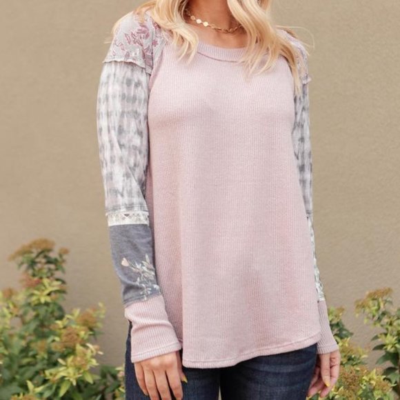 All About The Details Top in Dusty Lavender - Picture 2 of 5